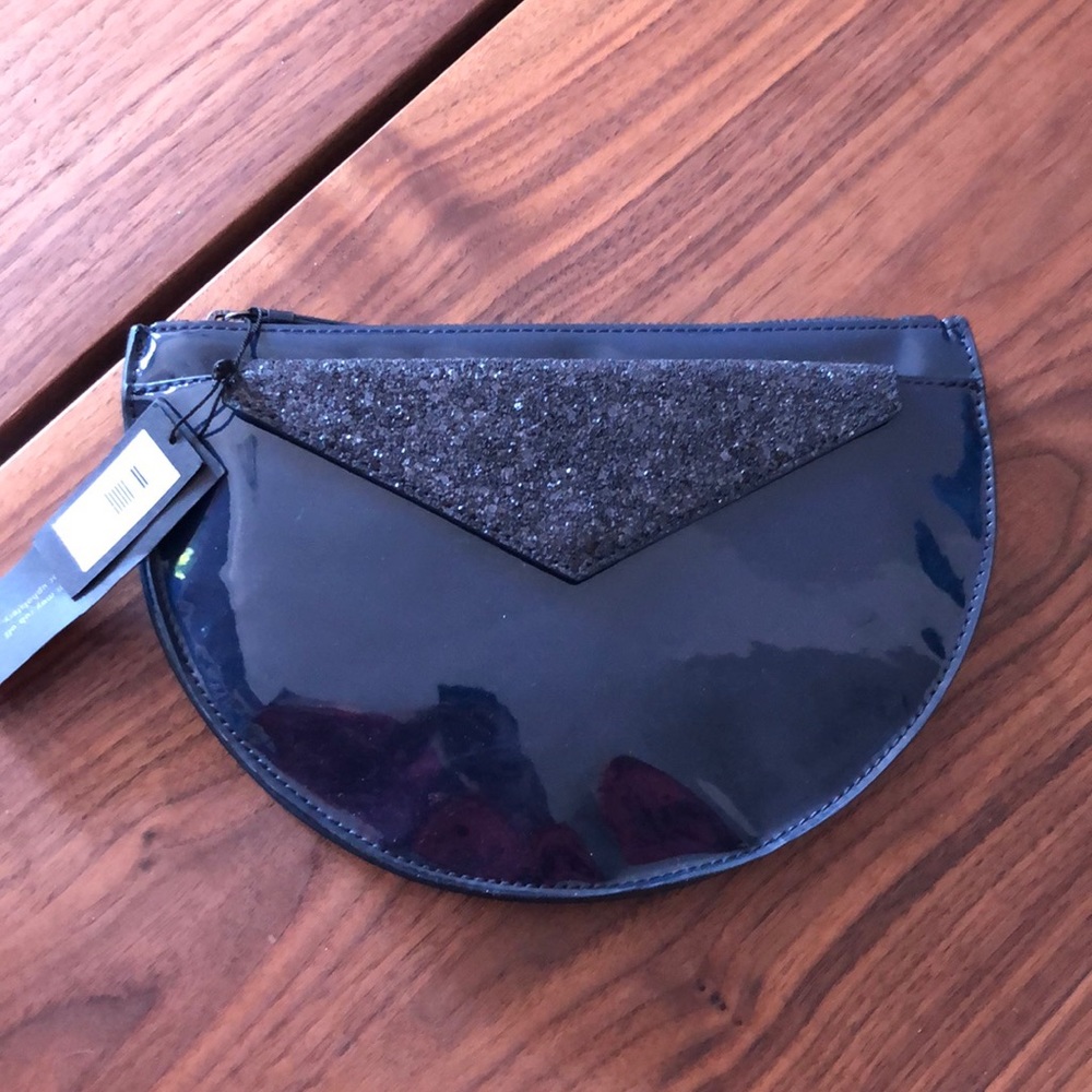 Purse/clutch